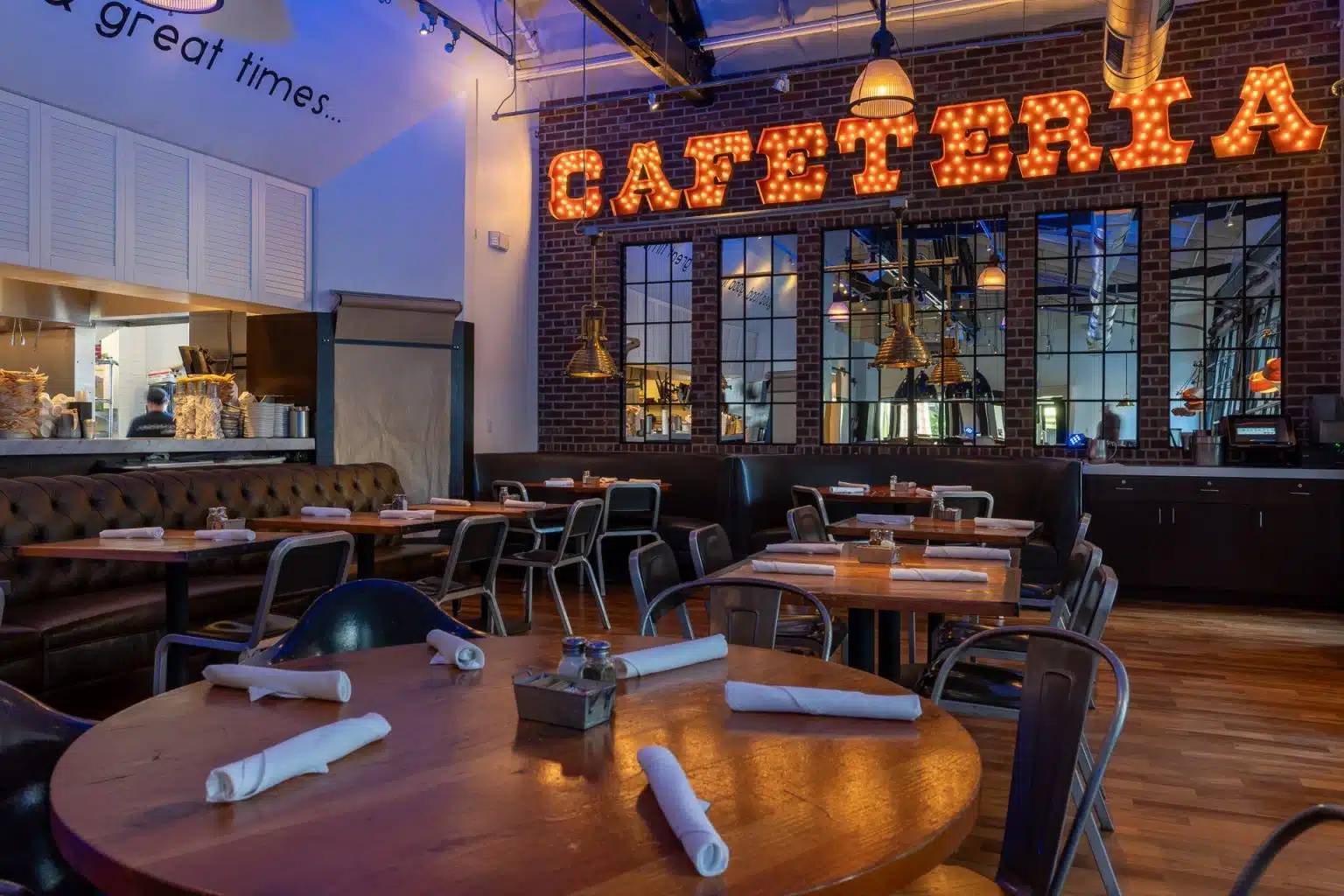 Cafeteria 15L private dining 2