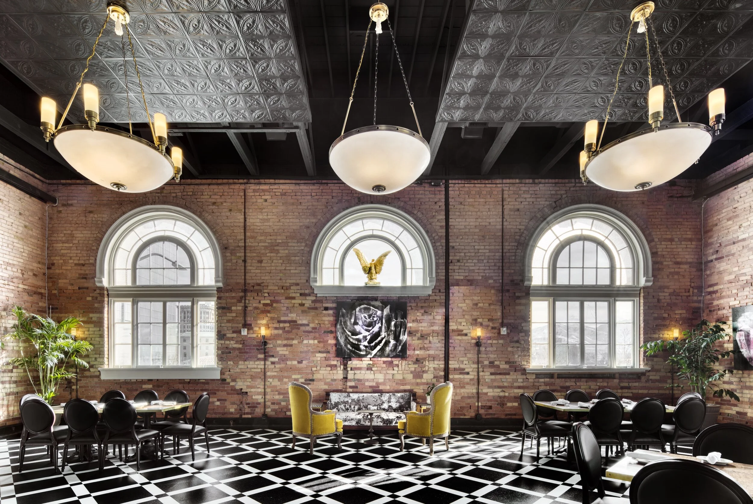 Banquet Level Dining Room and Mezzanine at Caffé Molise