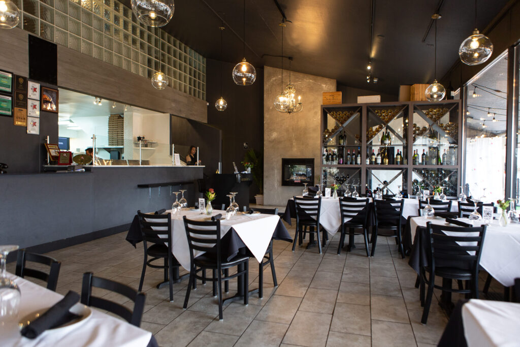 Carmine's Kitchen private dining 5