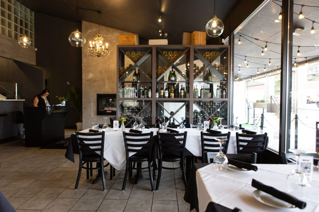 Carmine's Kitchen private dining 4