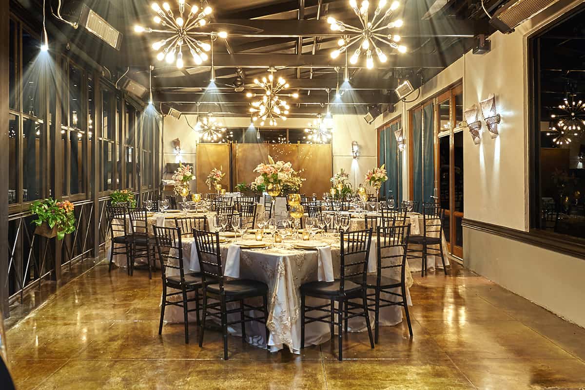 Paesanos Lincoln Heights private dining 4