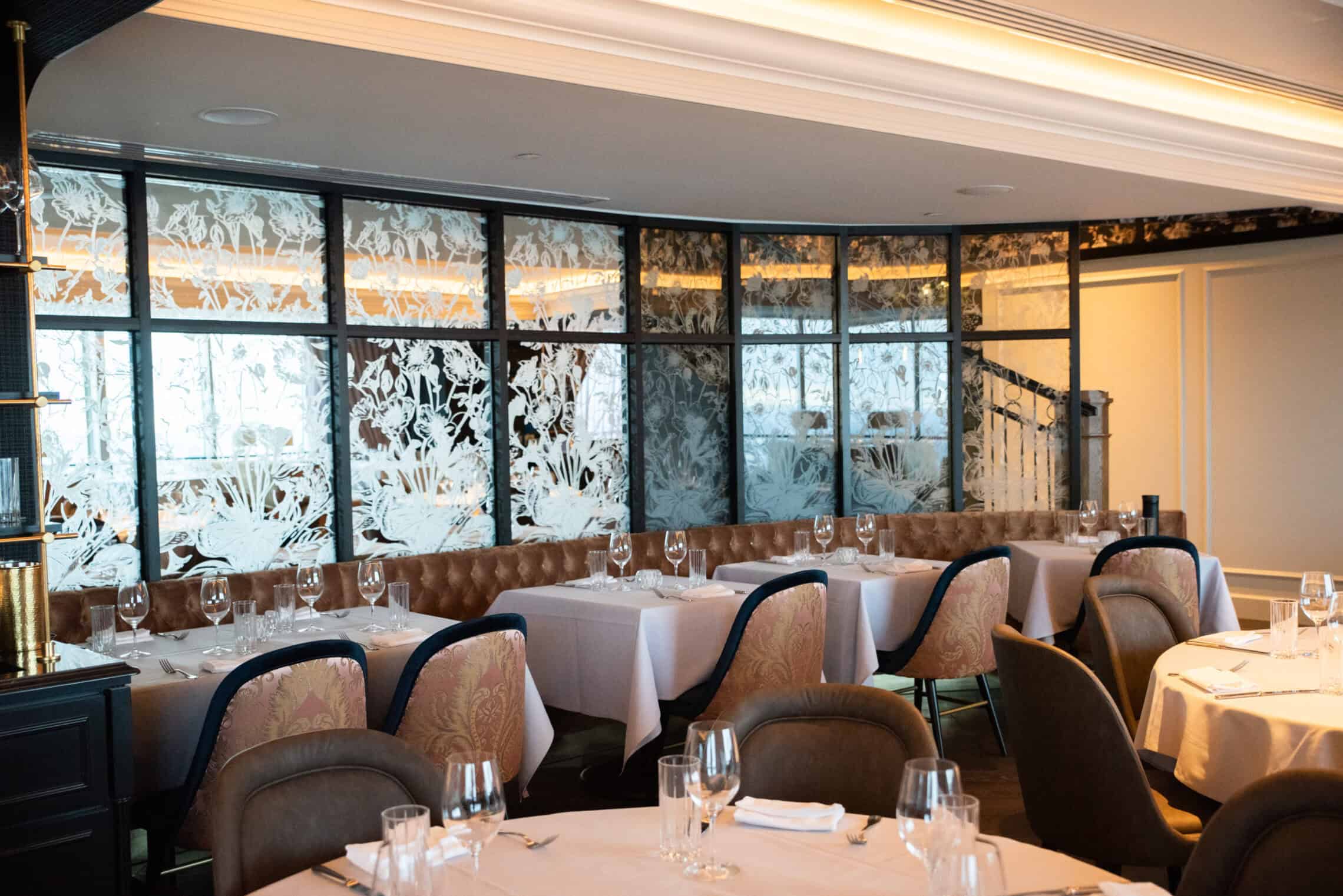 Chandelier Lounge at Monarch