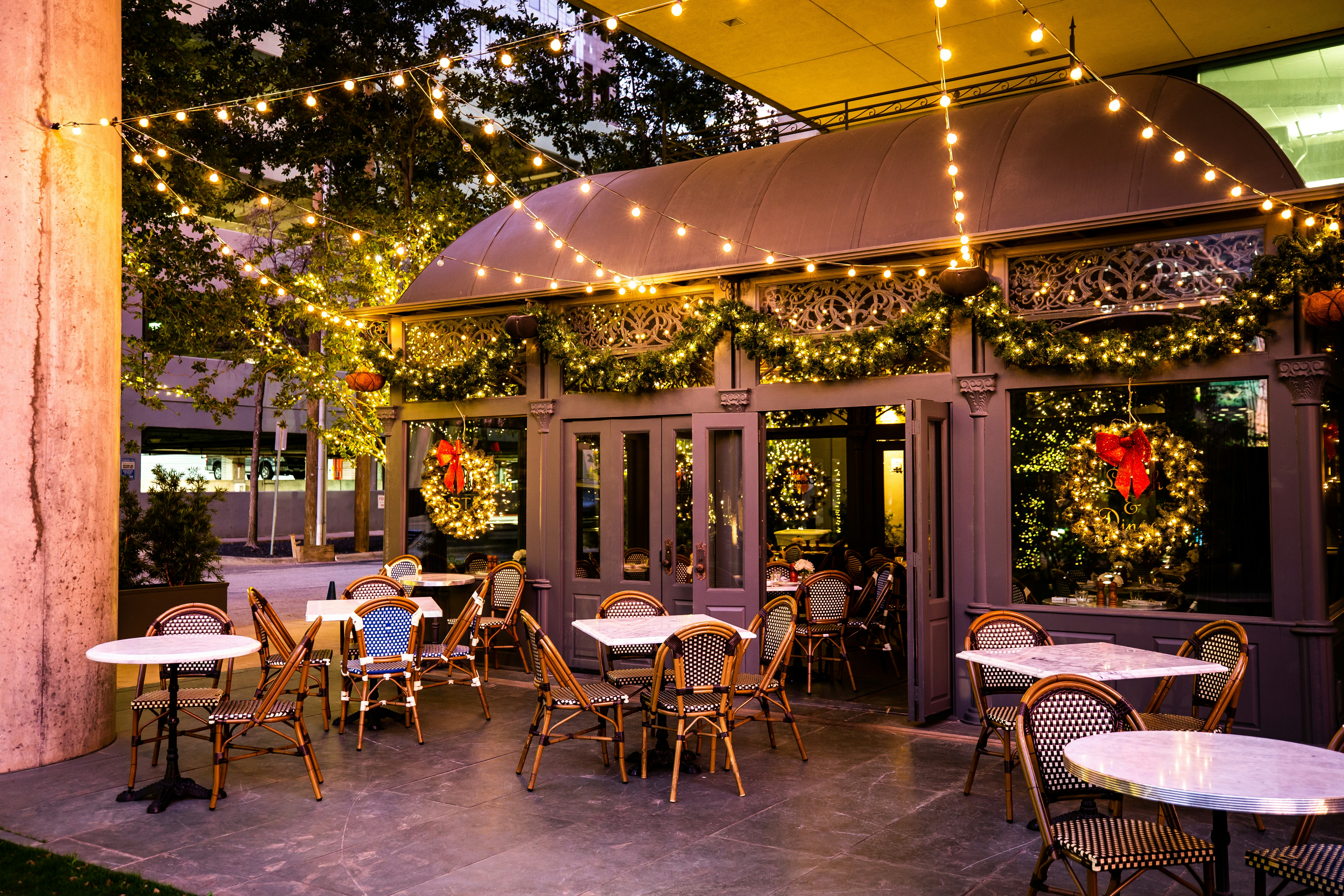 Gazebo + Patio at Mercat Bistro