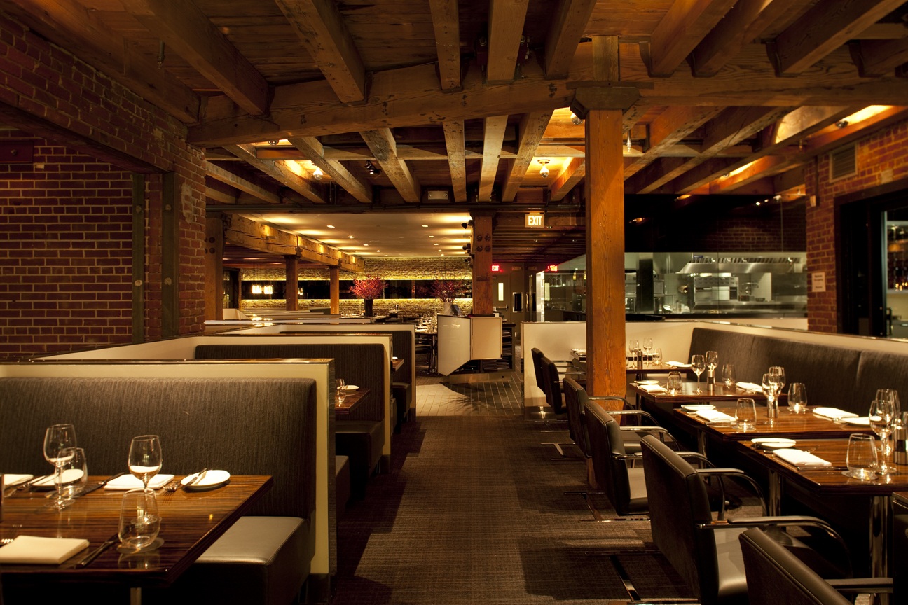Main Dining Room at Rooftop 25