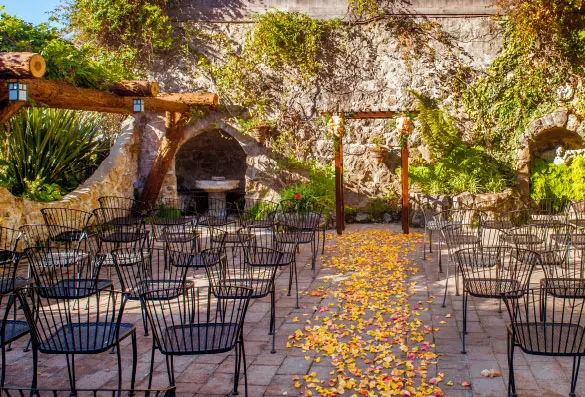 The Courtyard at Tarpy's Roadhouse