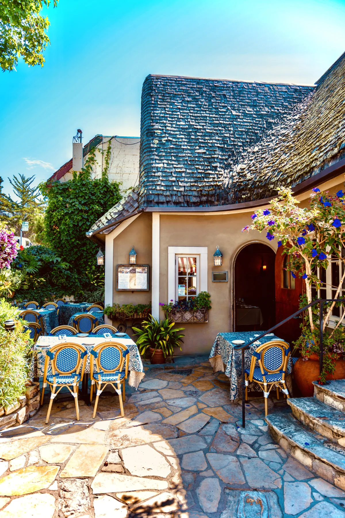 Floral Courtyard at Portabella