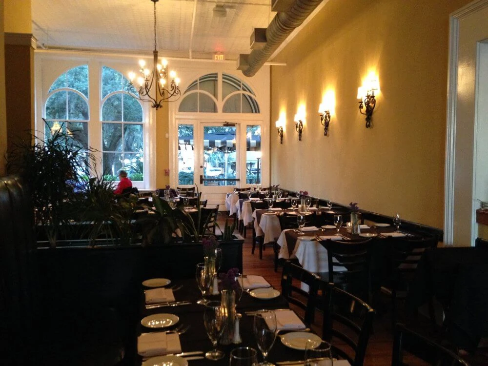 Victor Hall at Vic's On the River