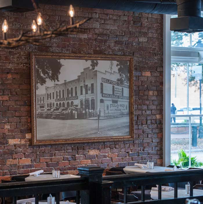 Main dining room at Belford's Savannah Seafood & Steaks