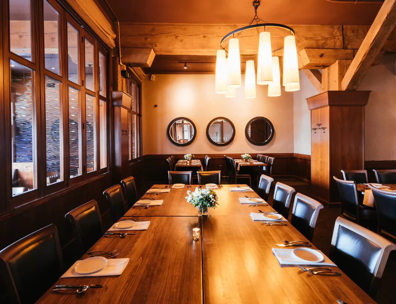 Copper River Room at Elliott's Oyster House