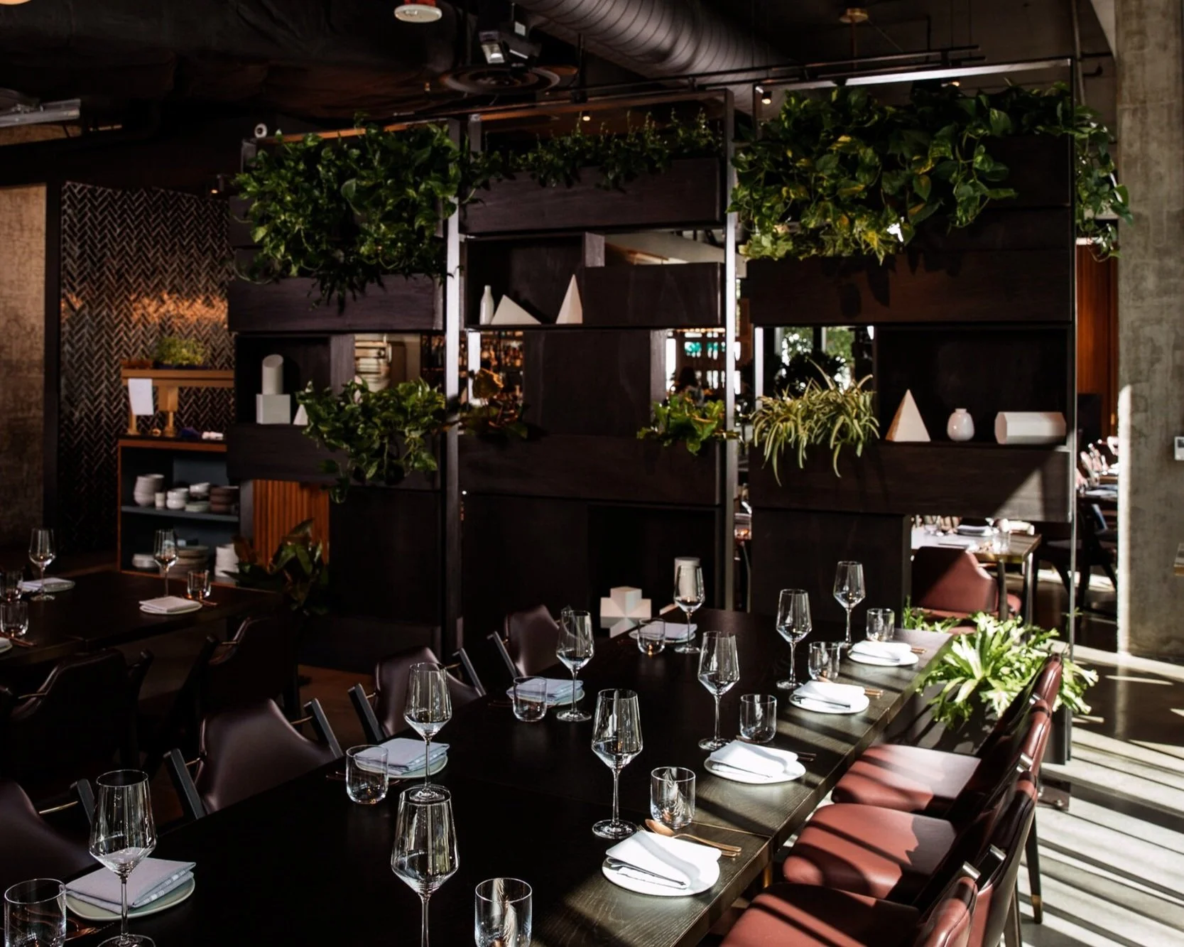Conversation private dining 4