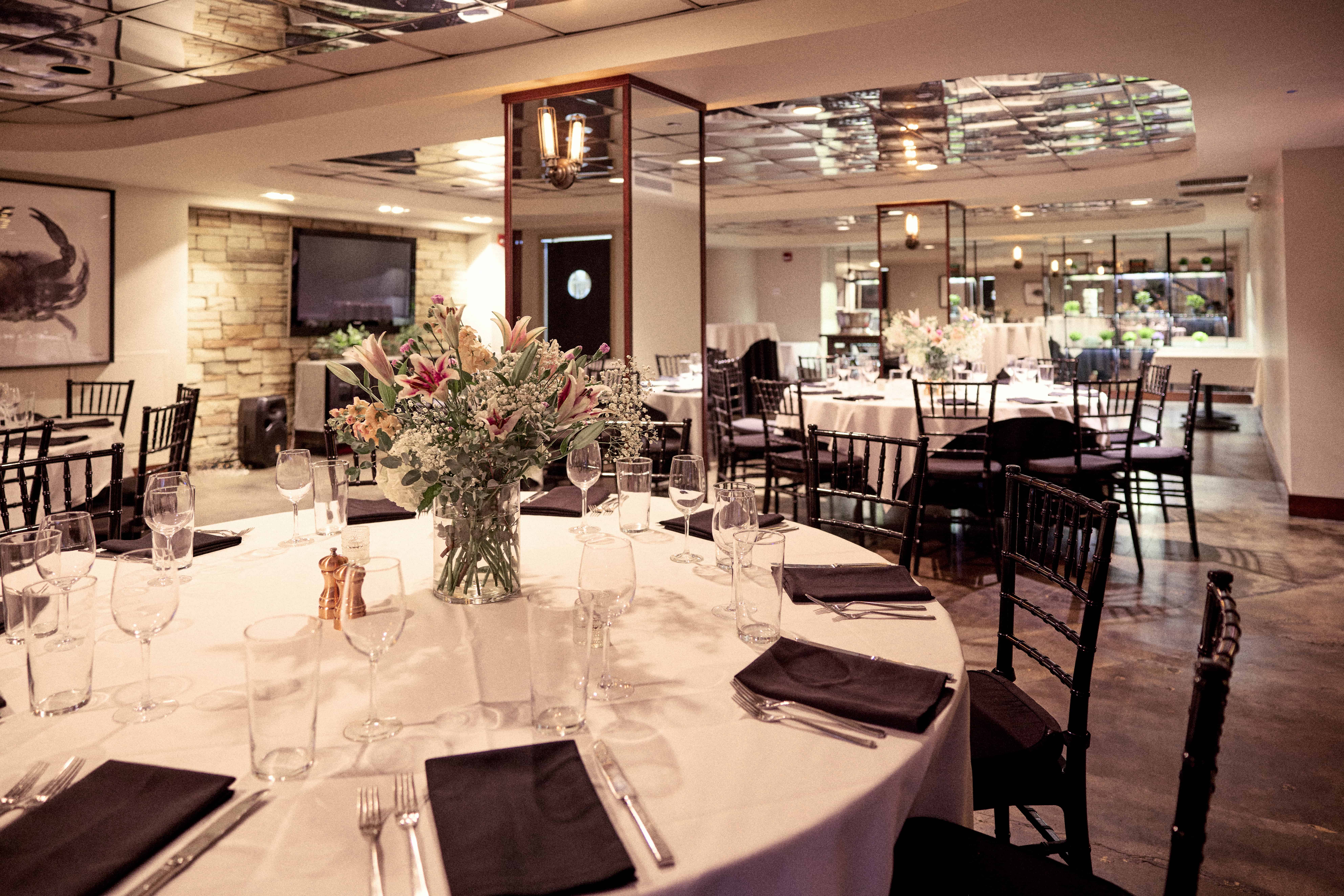 Edera Italian Eatery private dining 2