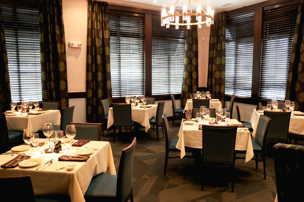 Opus 9 Steakhouse private dining 2
