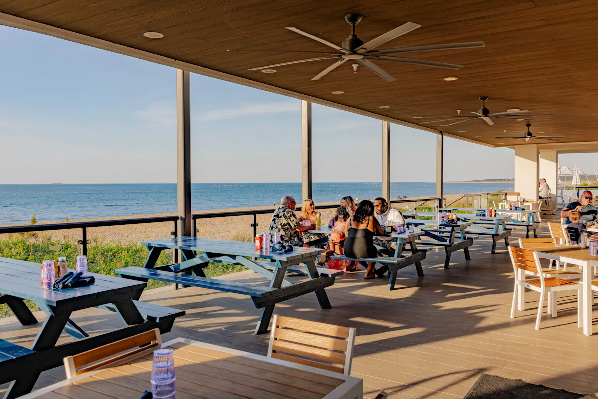 Tides Coastal Kitchen private dining 5