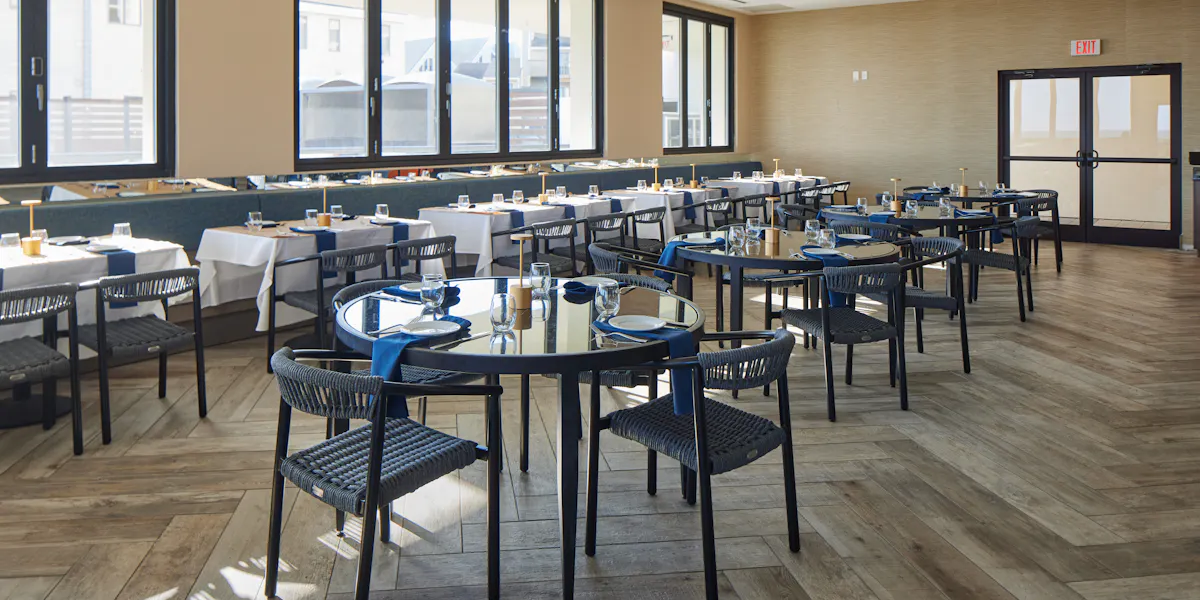 Tides Coastal Kitchen private dining 3
