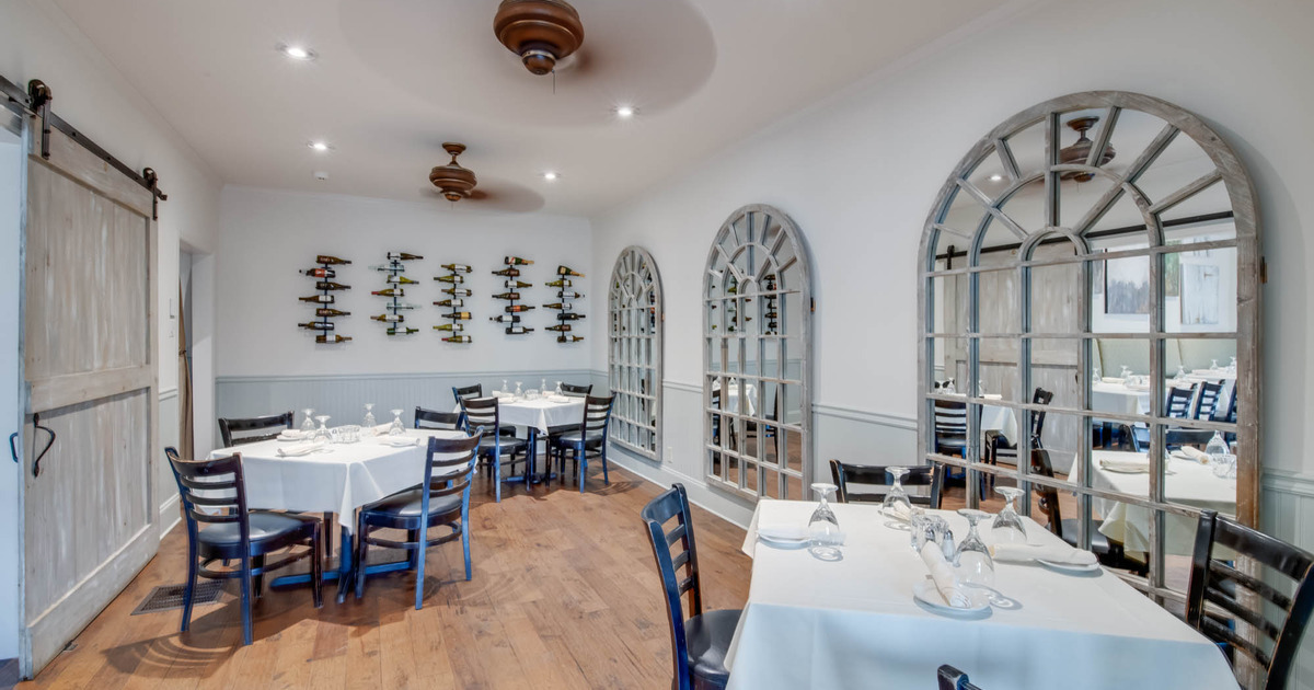 Wine Room at Old Vinings Inn