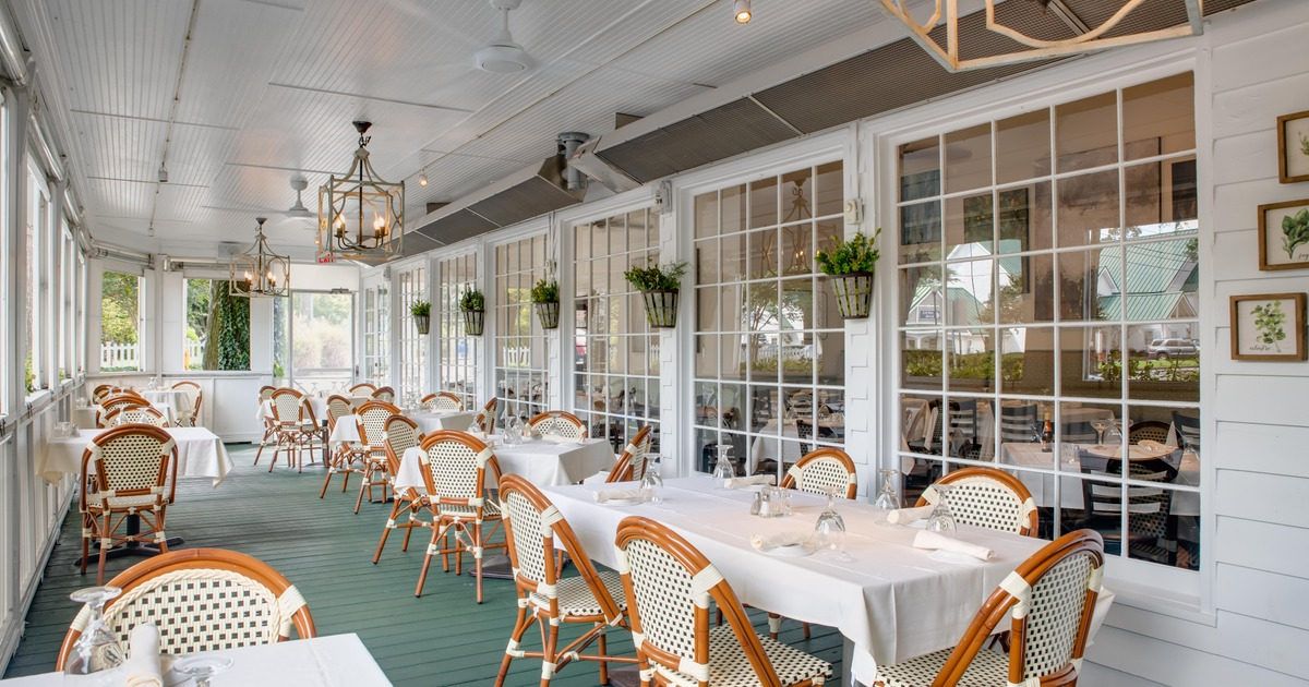 Old Vinings Inn private dining 2