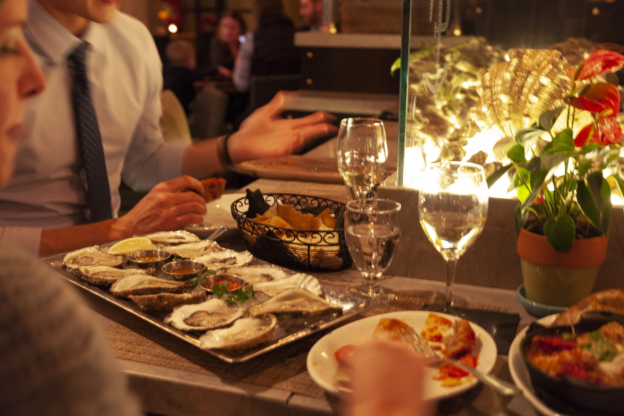 Fin Point Oyster Bar + Grille private dining 2