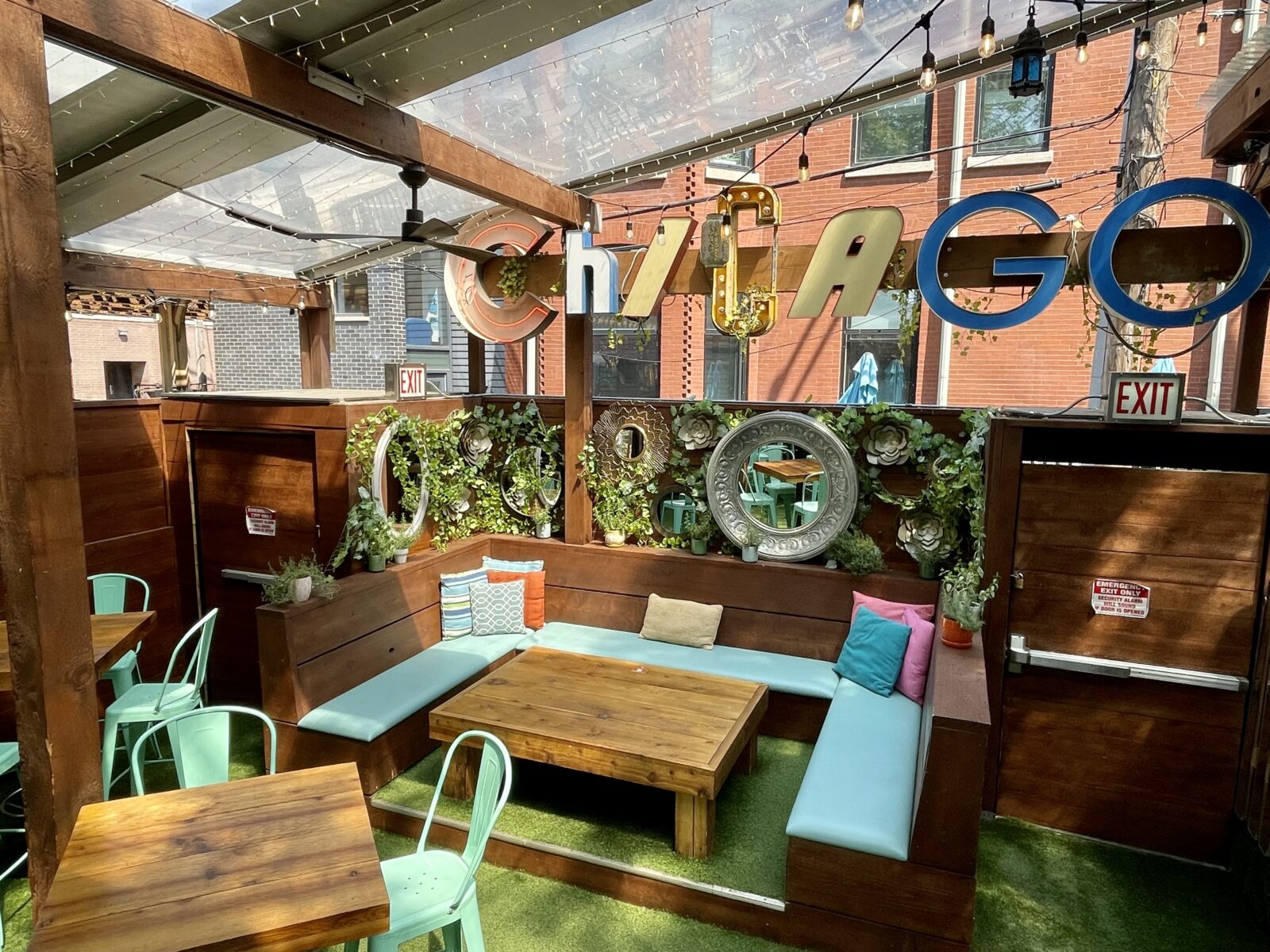 Chicago Booth / Chicago Cabana at Homeslice Pizza + Patio
