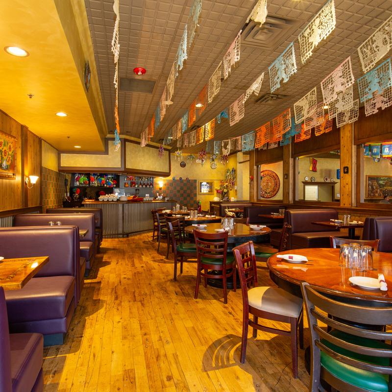 Las Fuentes private dining 5