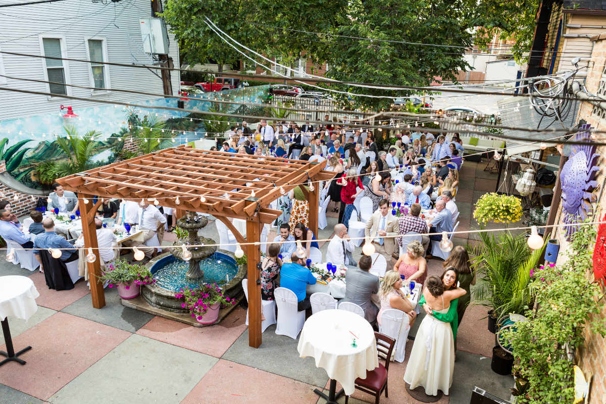 Las Fuentes Lincoln Park – private patio and two semi-private indoor areas at Las Fuentes