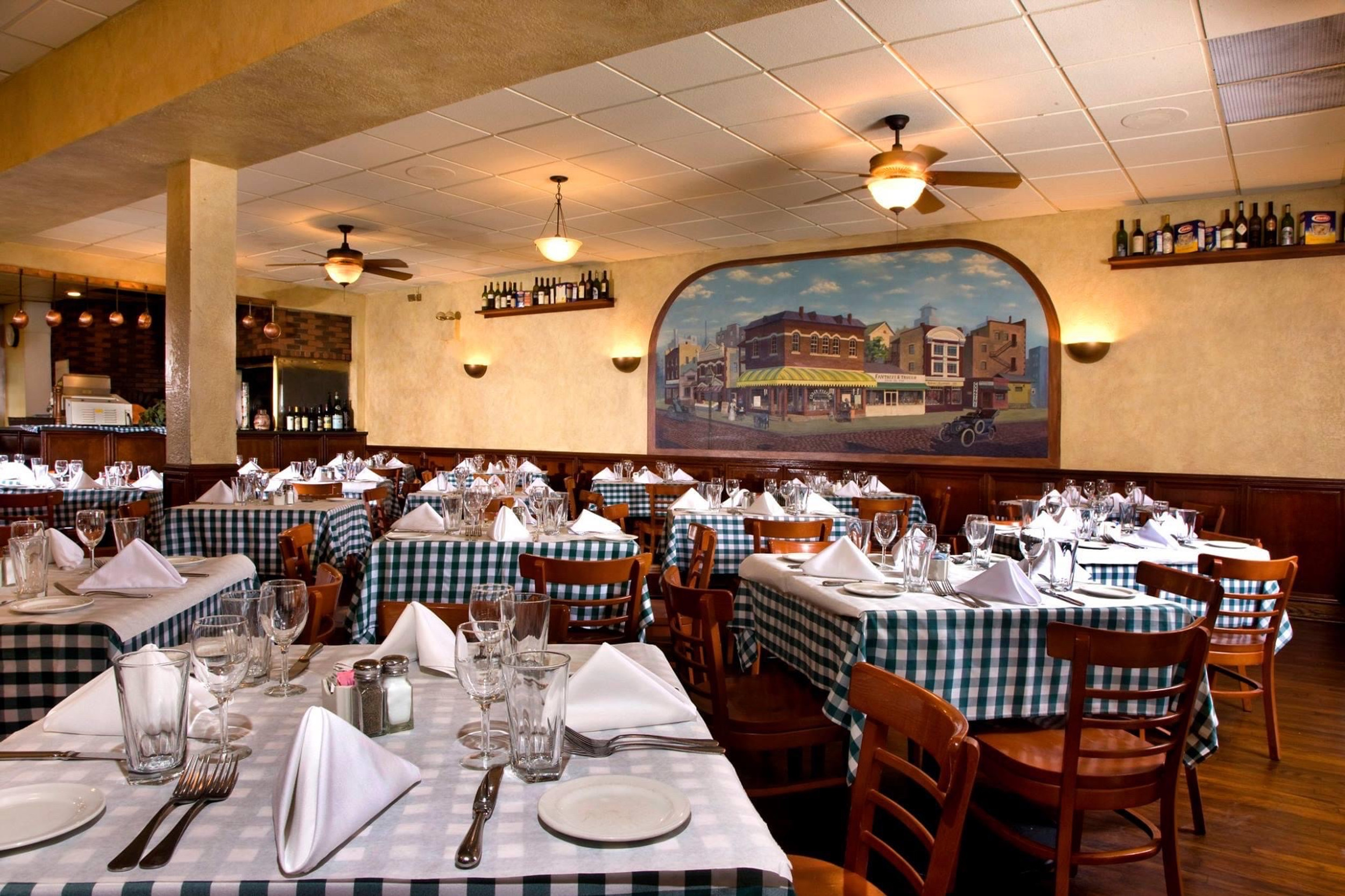 Tuscany on Taylor Private Dining Room at Tuscany Taylor