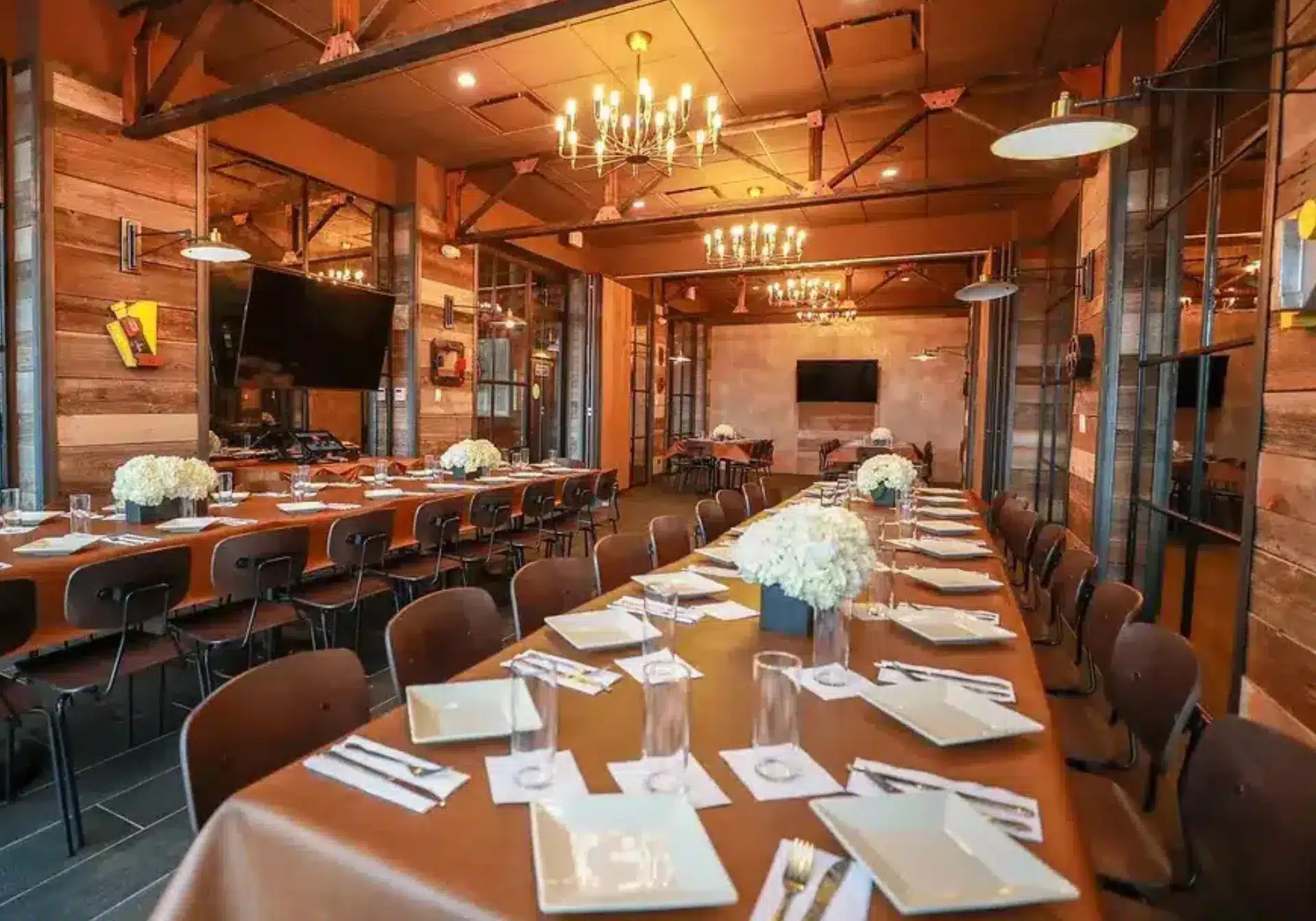 Lou Malnati's Pizzeria private dining