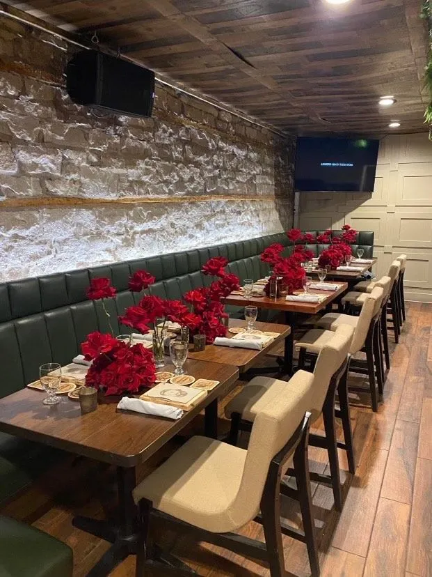 Black Barrel Tavern private dining 3