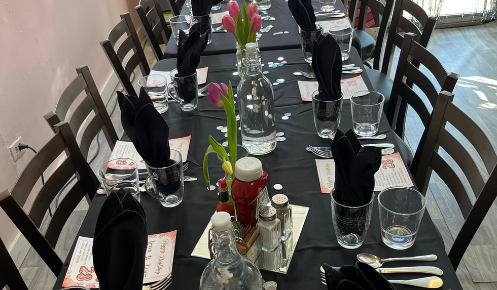 Le Café Station Grill venue