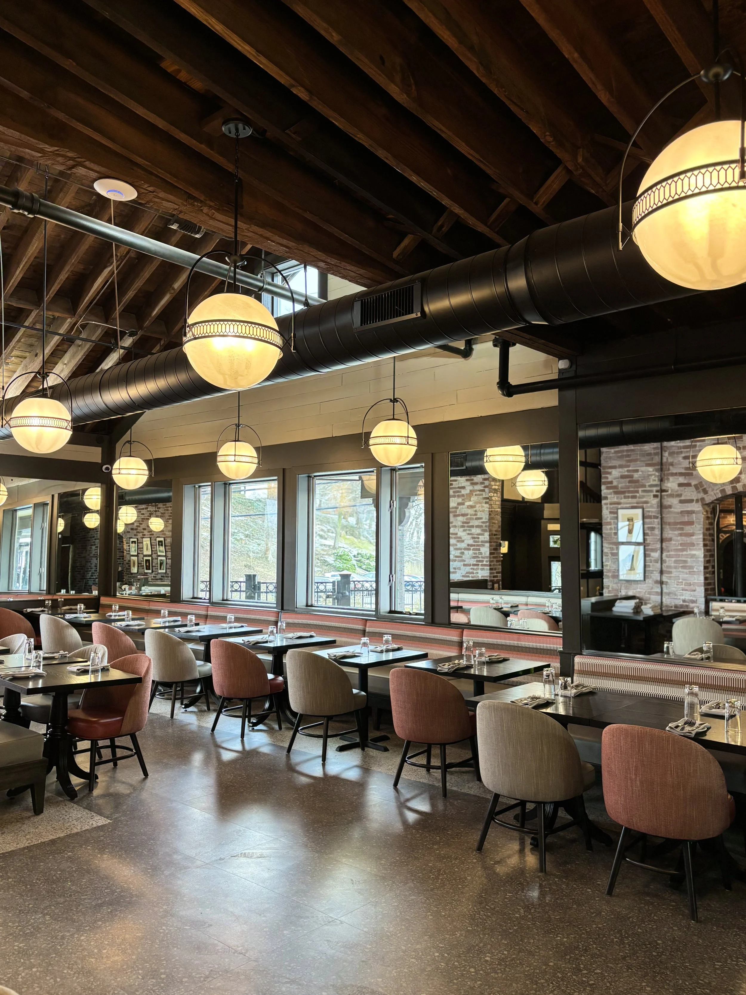 Private dining room at Al Lupo Ristorante