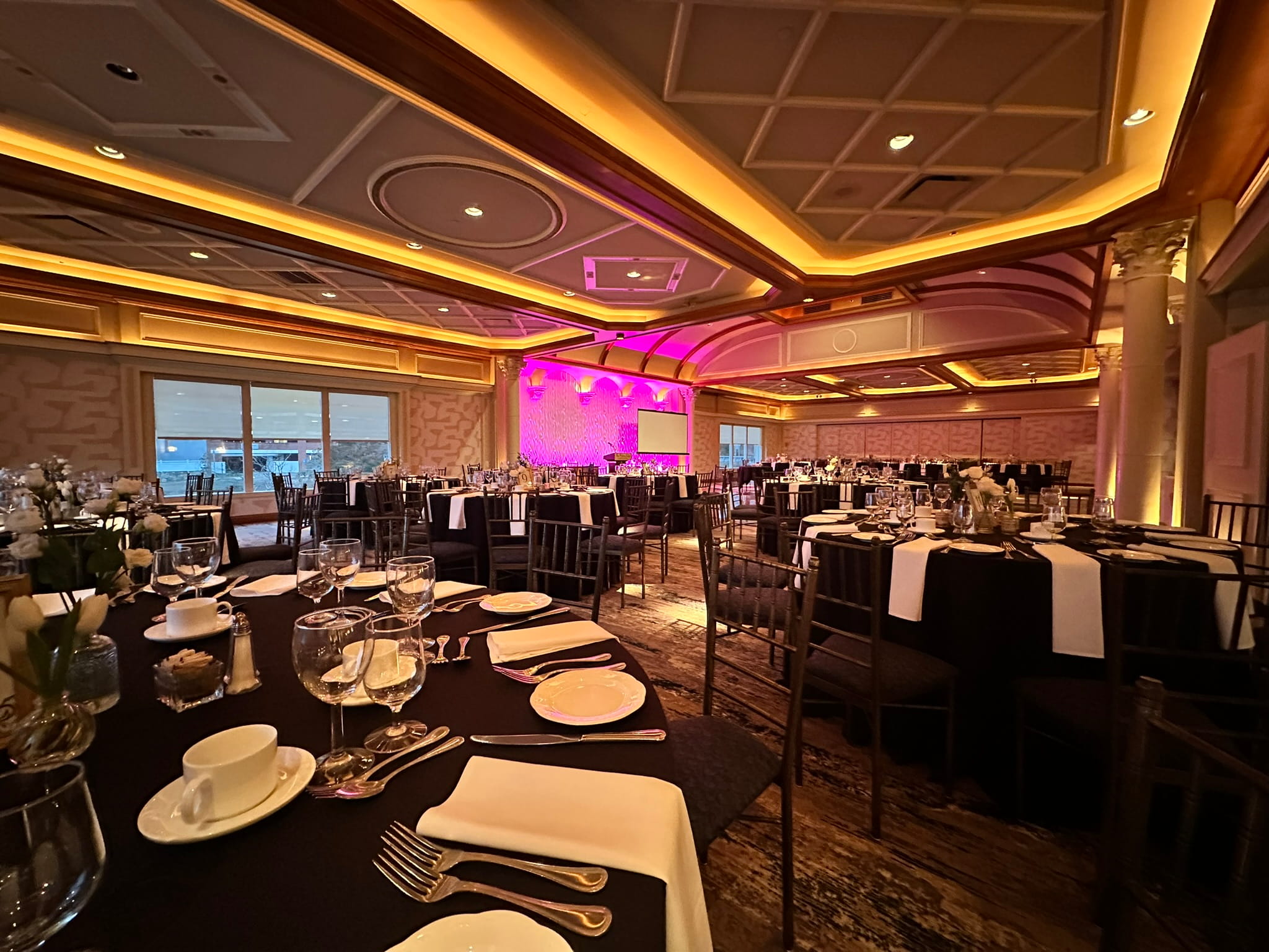The Waters Edge at Giovanni's private dining