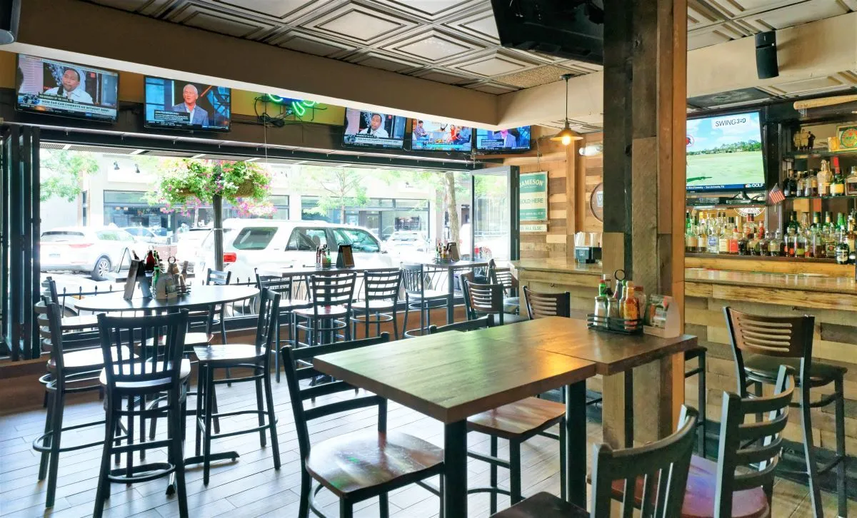 Bradford's Grill & Tavern private dining 4