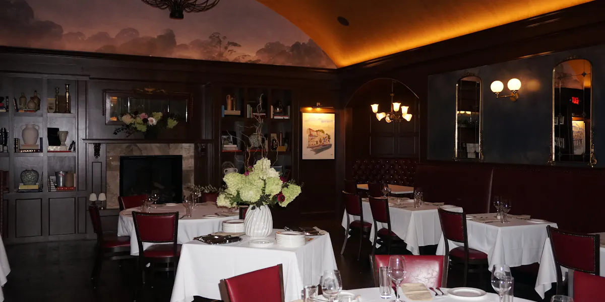 The Lounge at Carbone's Hartford
