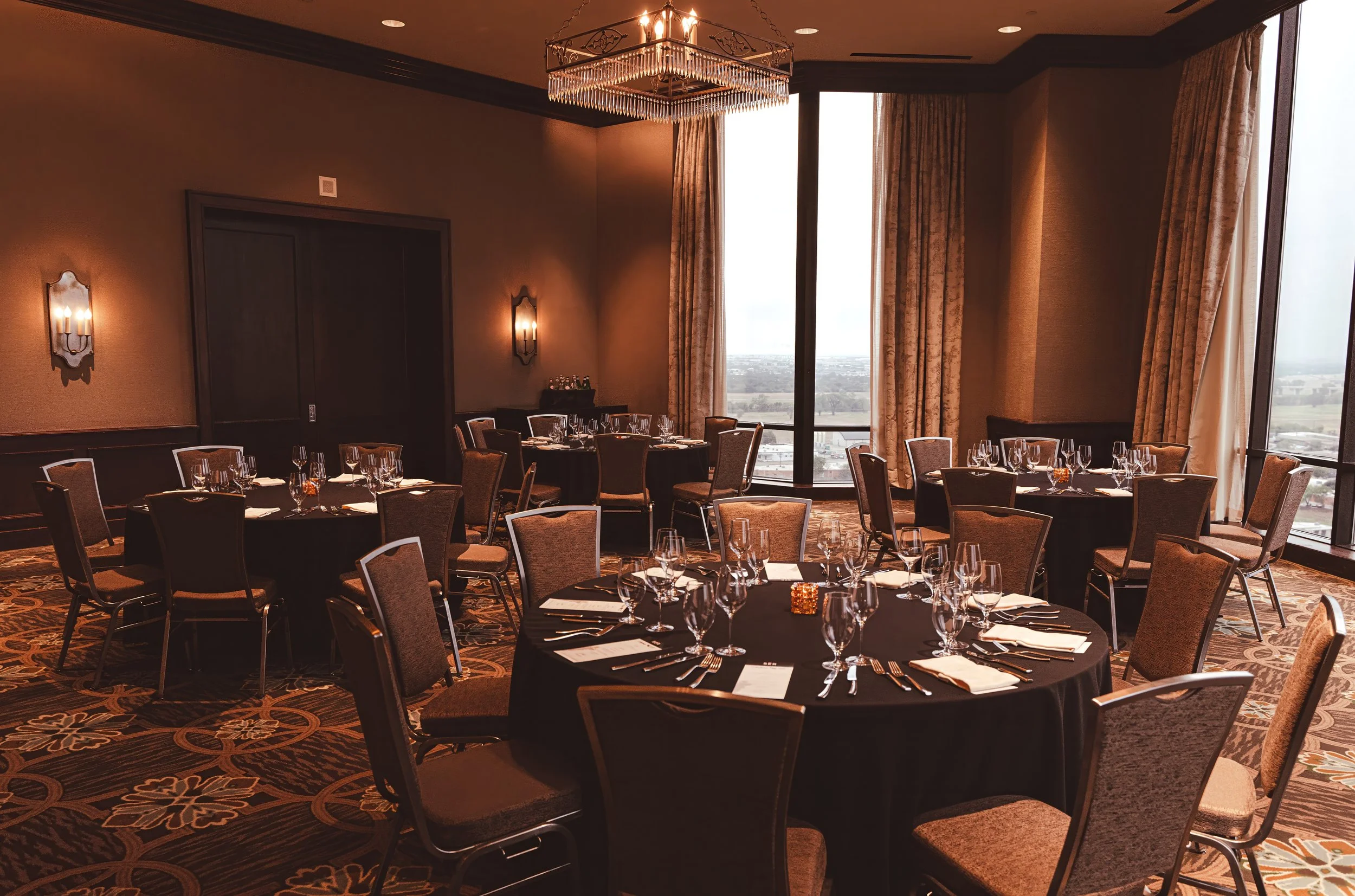 SĒR Steak + Spirits private dining 3