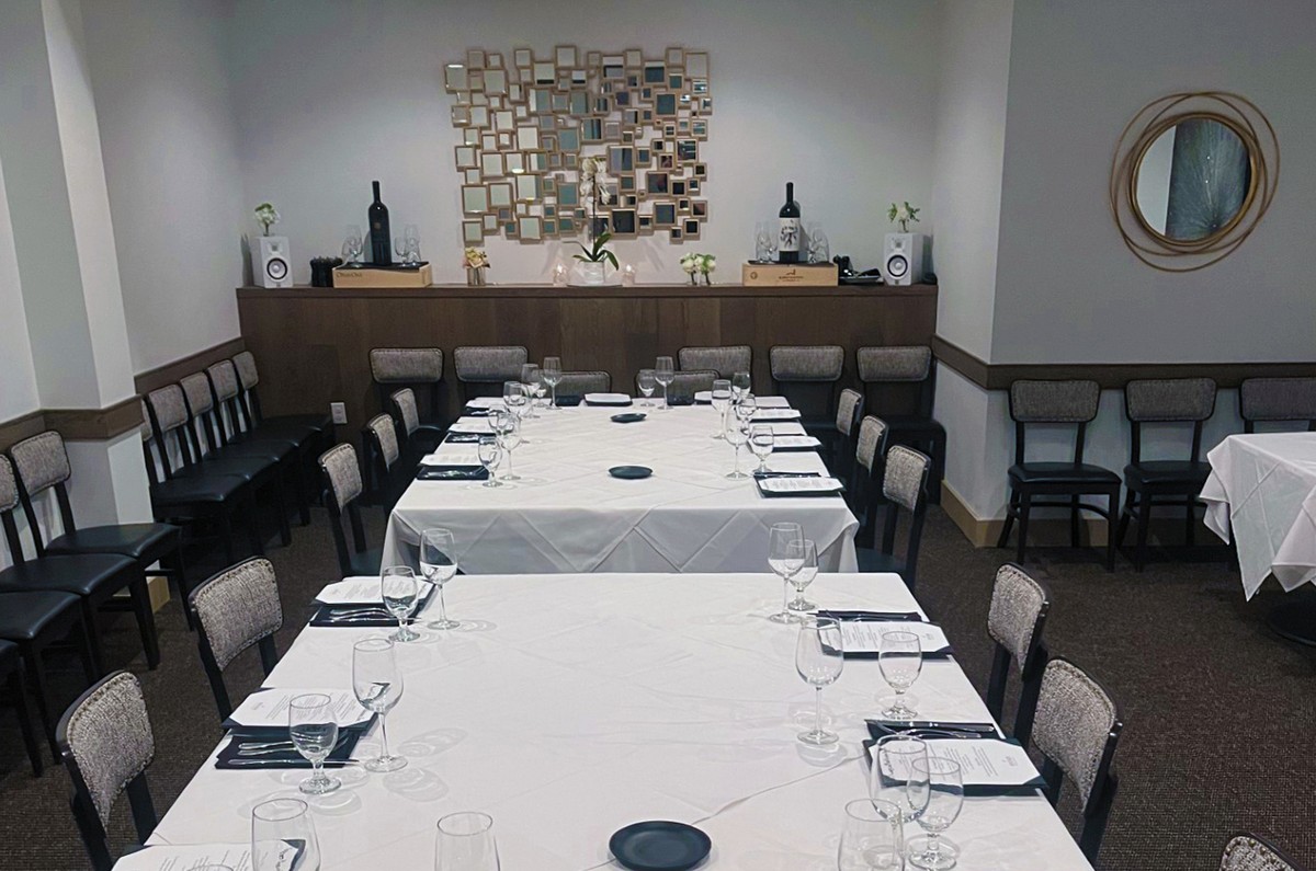 Steve Fields Steakhouse private dining 4