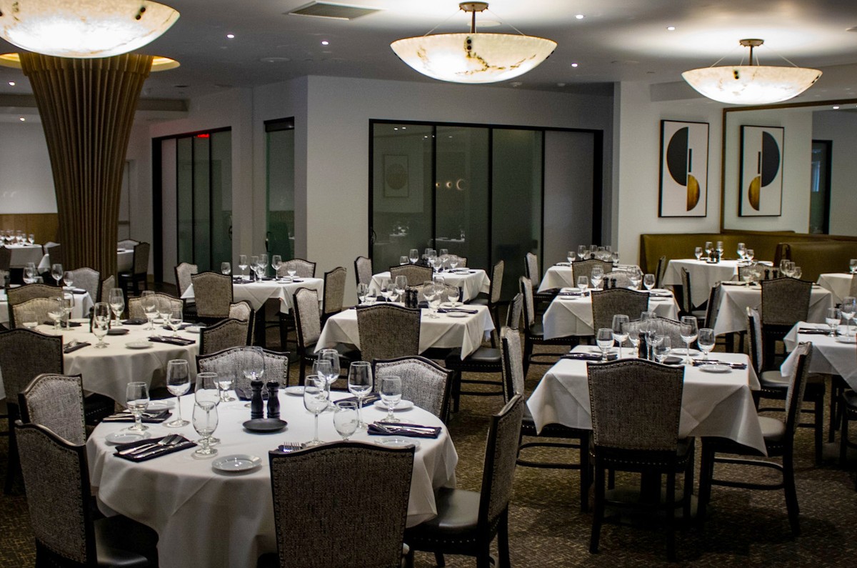 Steve Fields Steakhouse private dining