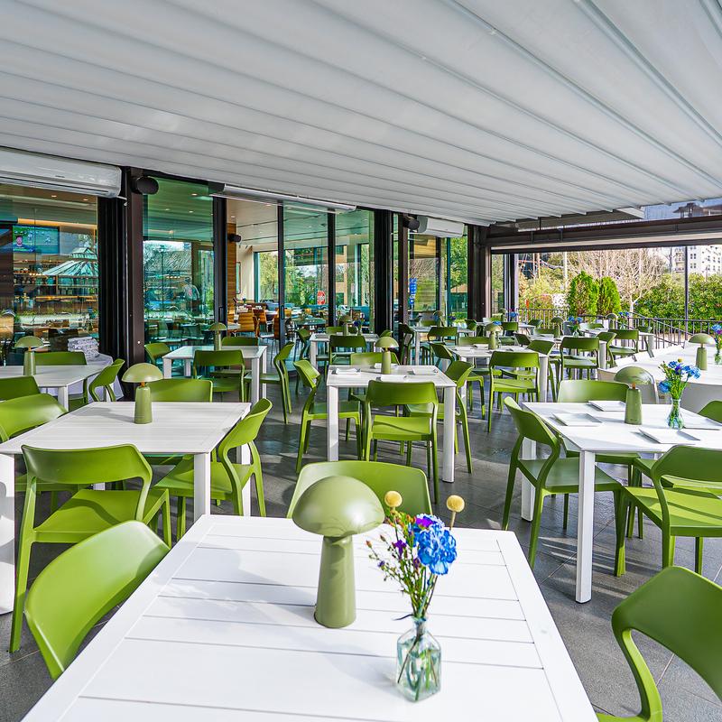 Doce Mesas - Uptown private dining 5