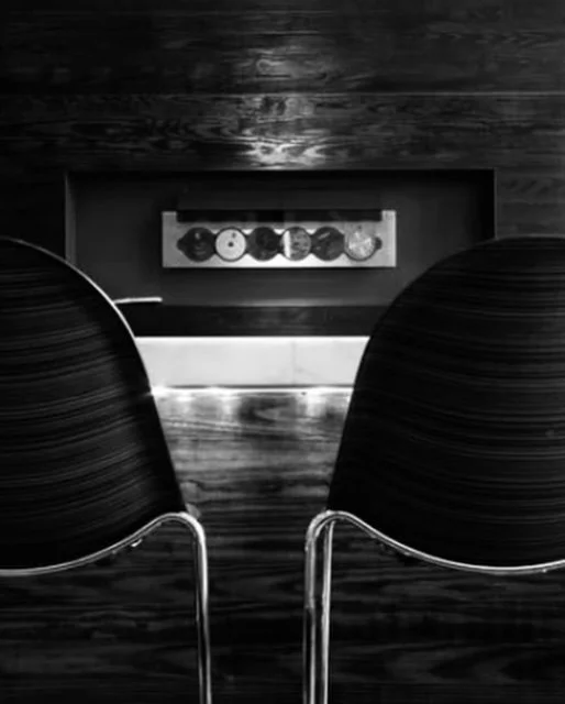 Local restaurant private dining 5