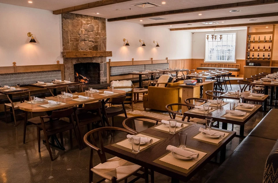 Main Dining Room at Alpino Detroit