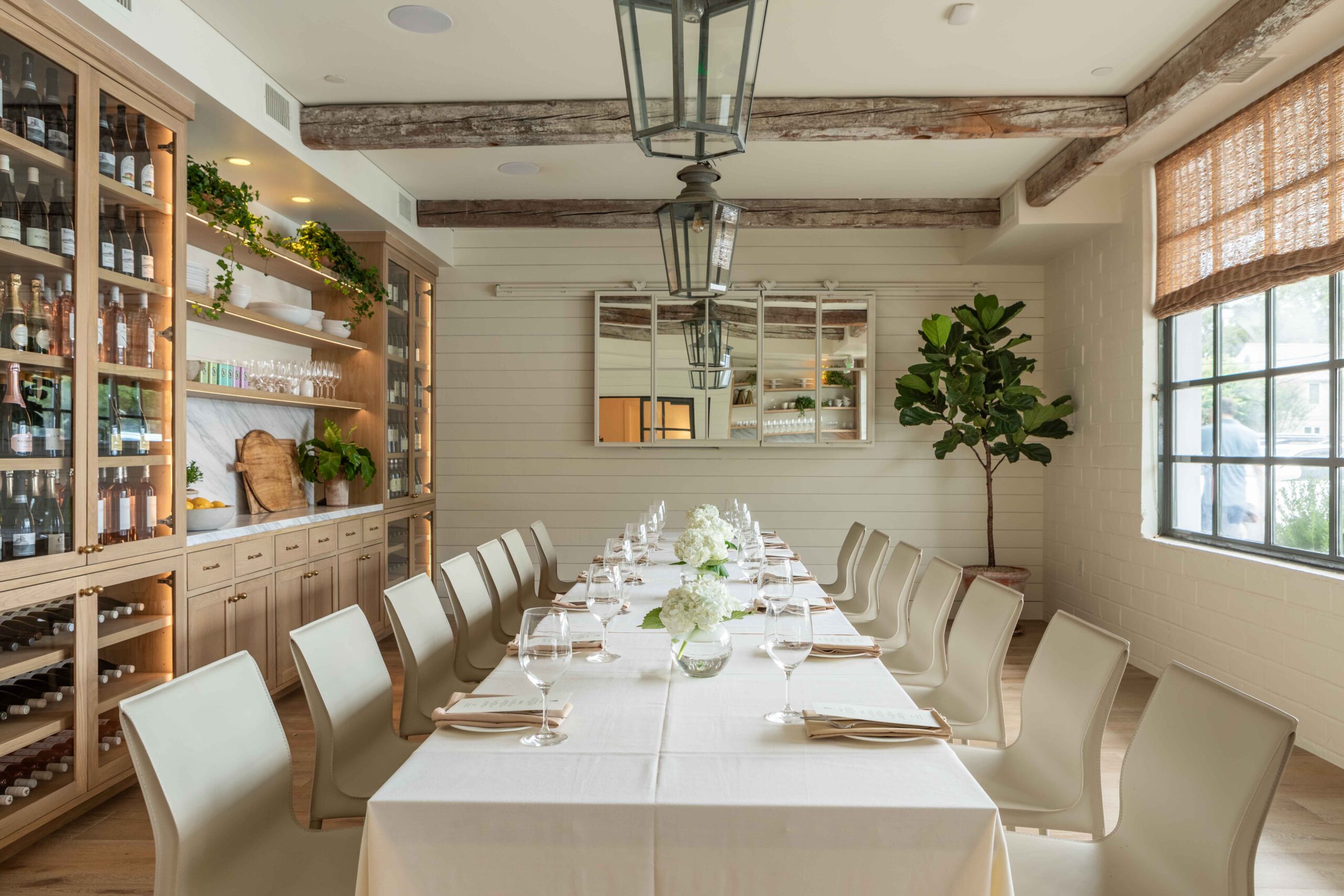 Ivy Room at Tiny Boxwoods