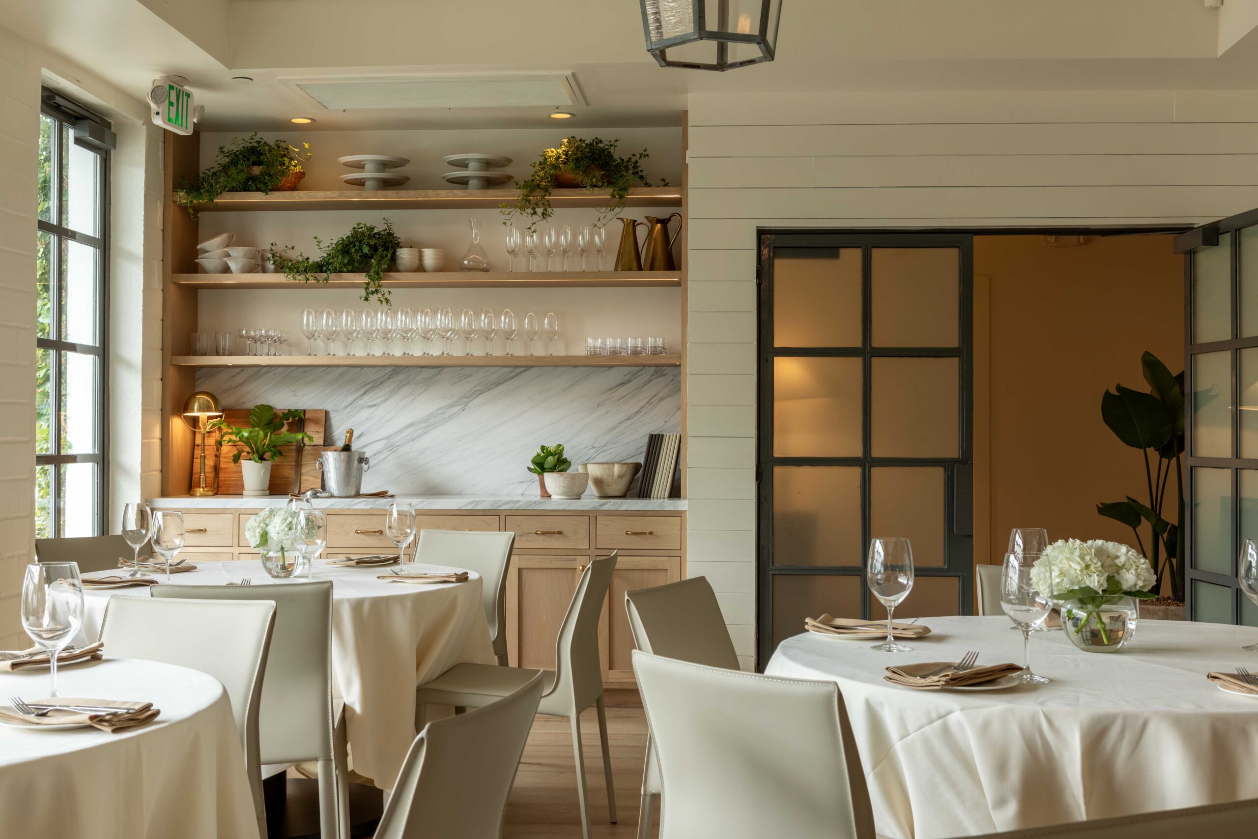 Tiny Boxwoods private dining 4