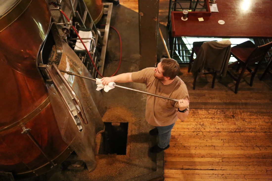 Downtown Grill & Brewery private dining 2