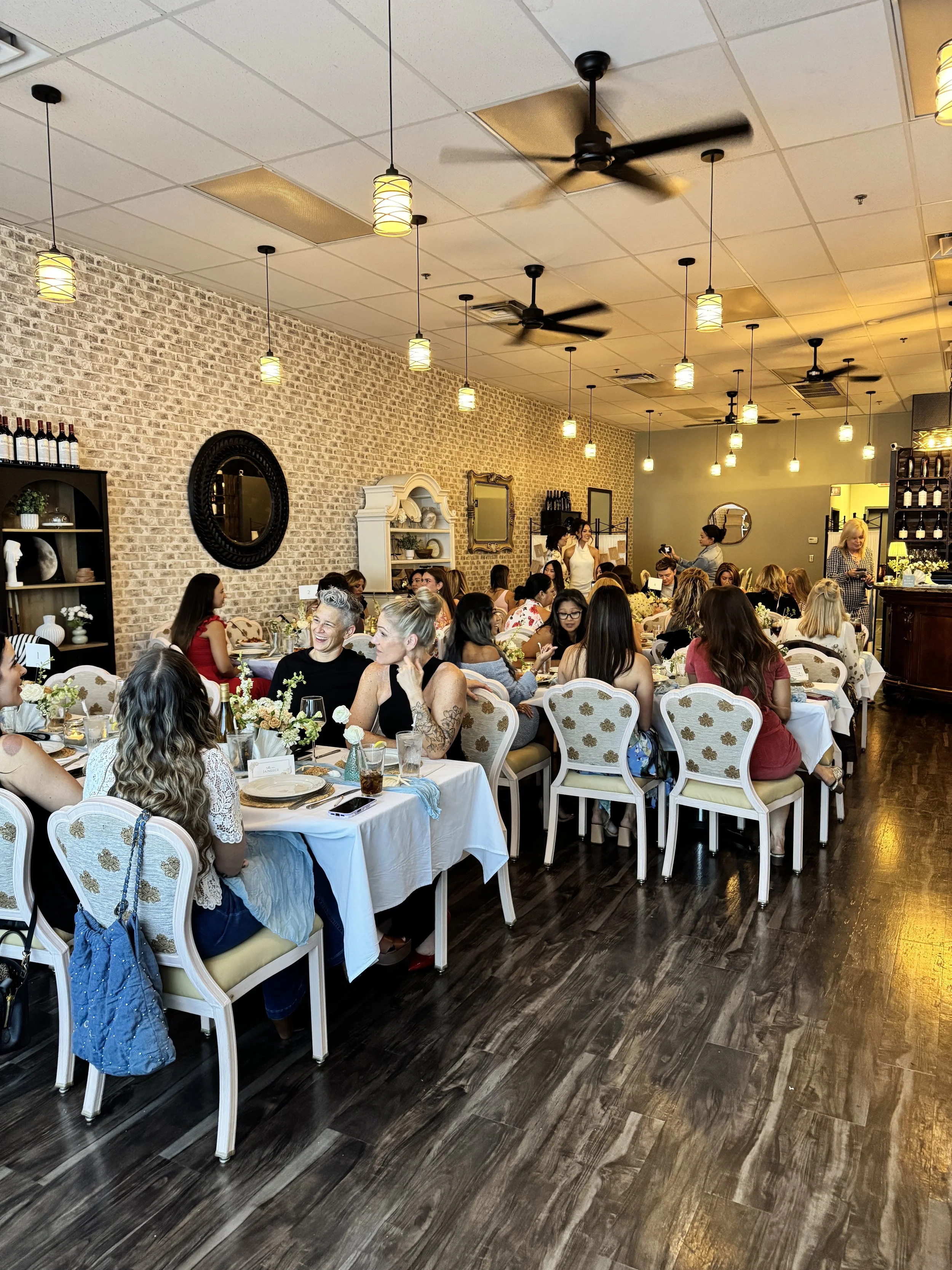 Mezzo Bistro & Wine private dining 5