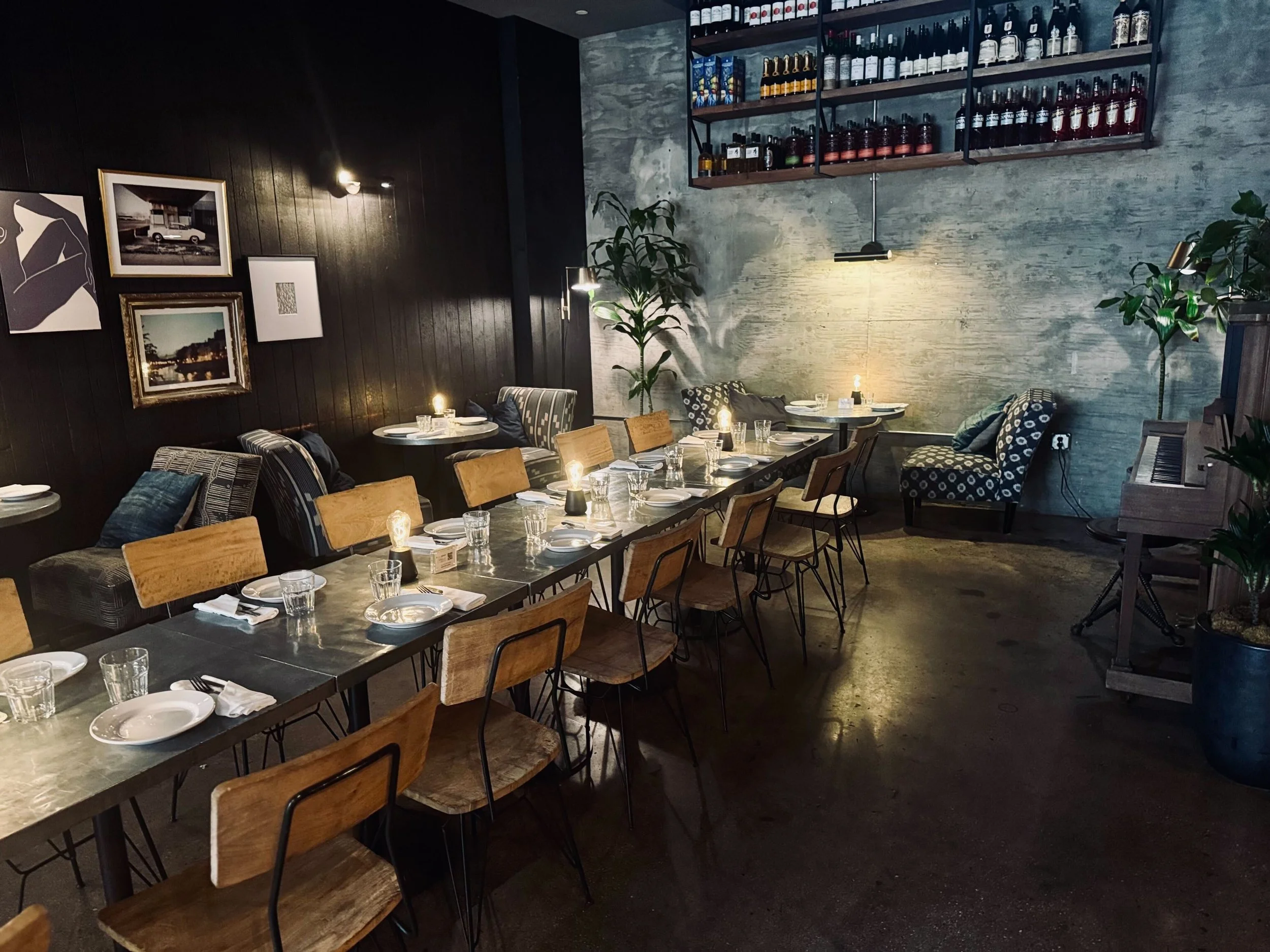 Zinqué Weho venue