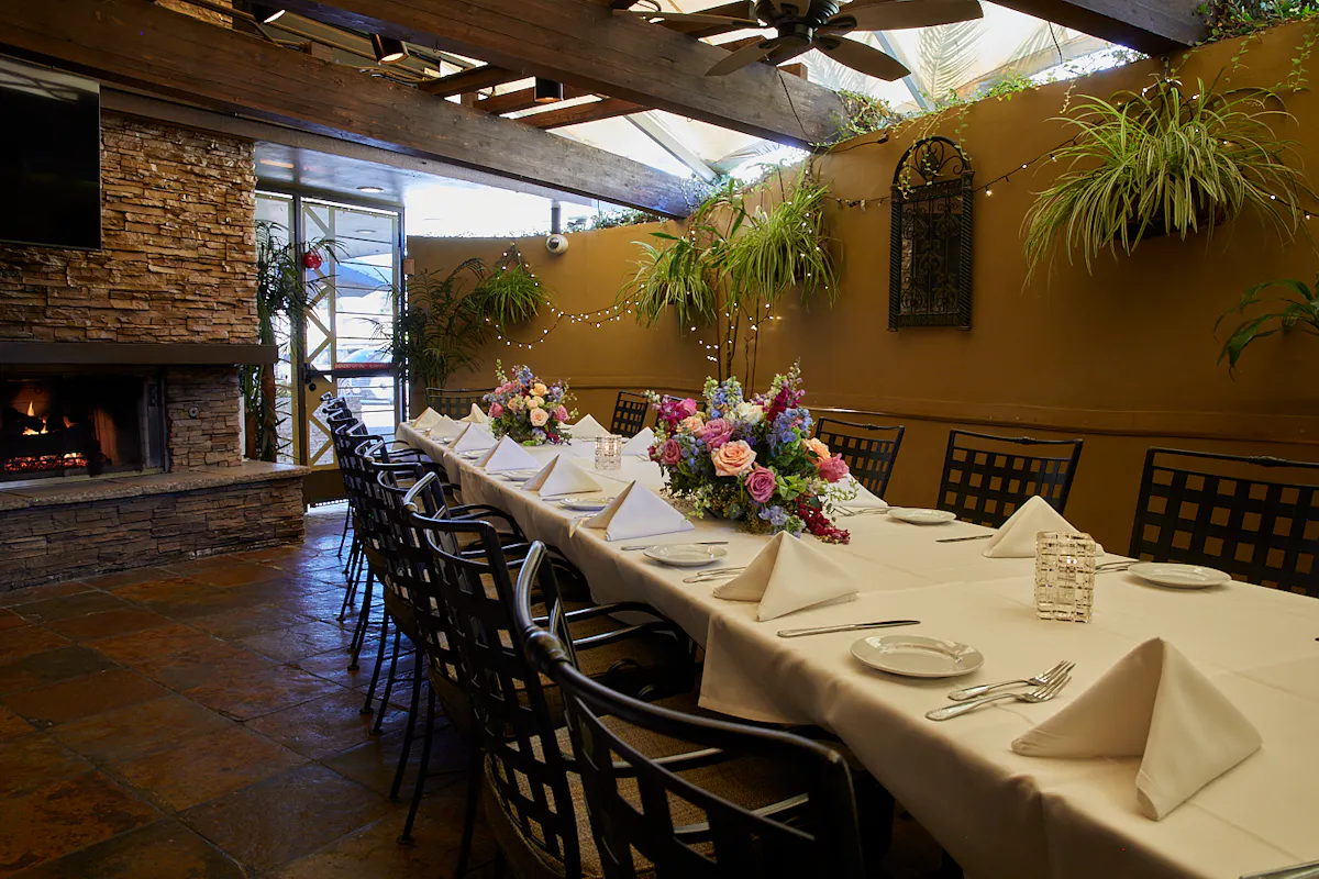 Dal Rae Restaurant private dining 3