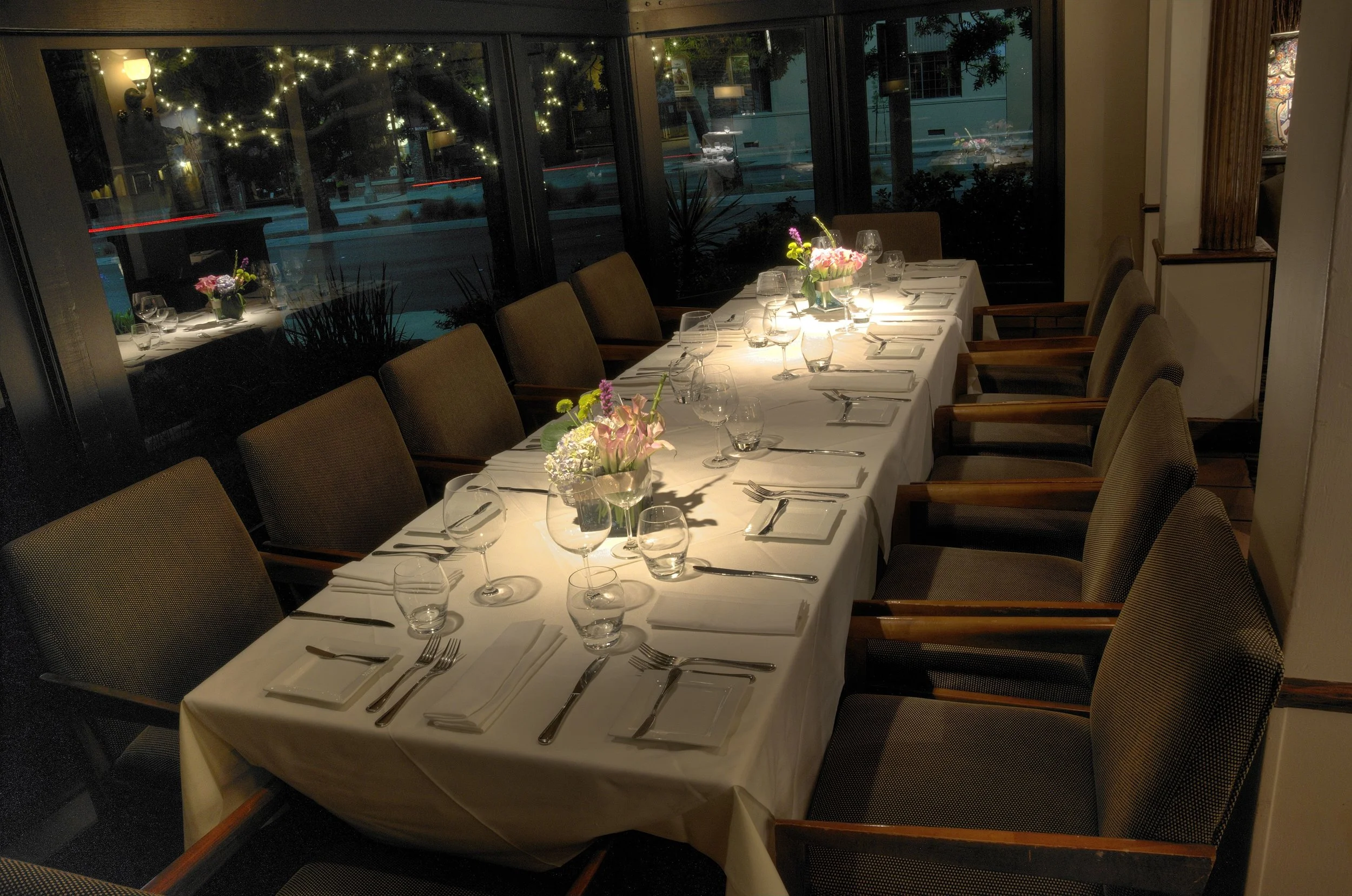 Atrium at Parkway Grill