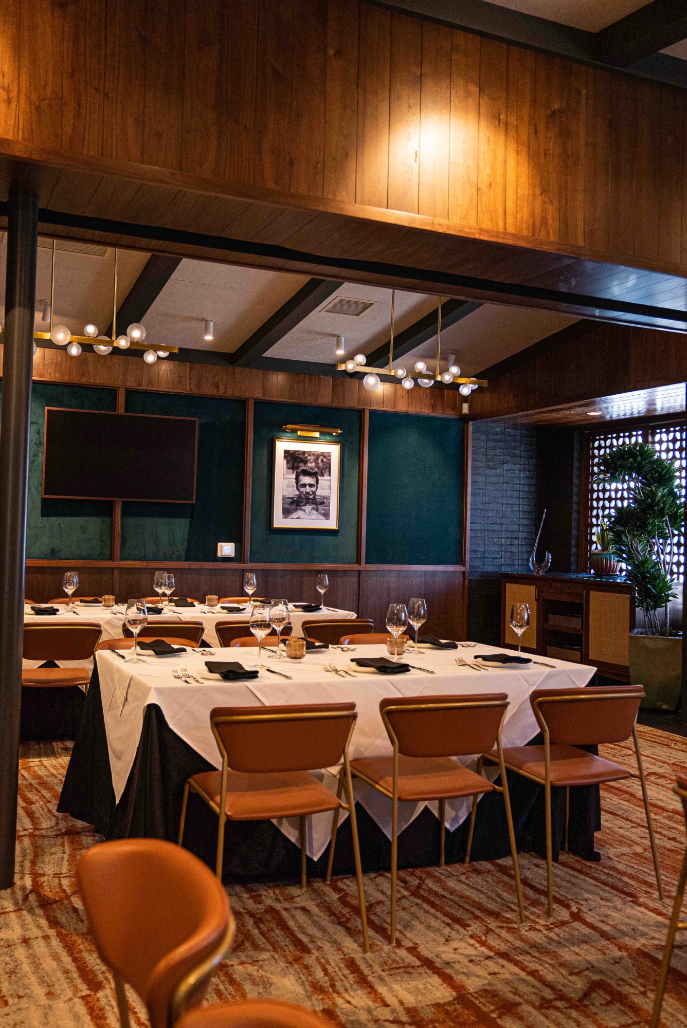 The Arthur J private dining 5