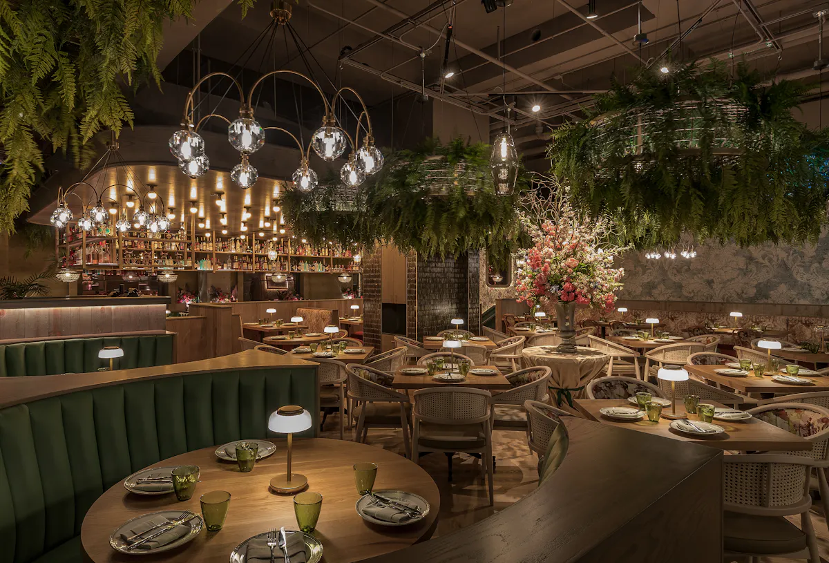 La Serre private dining