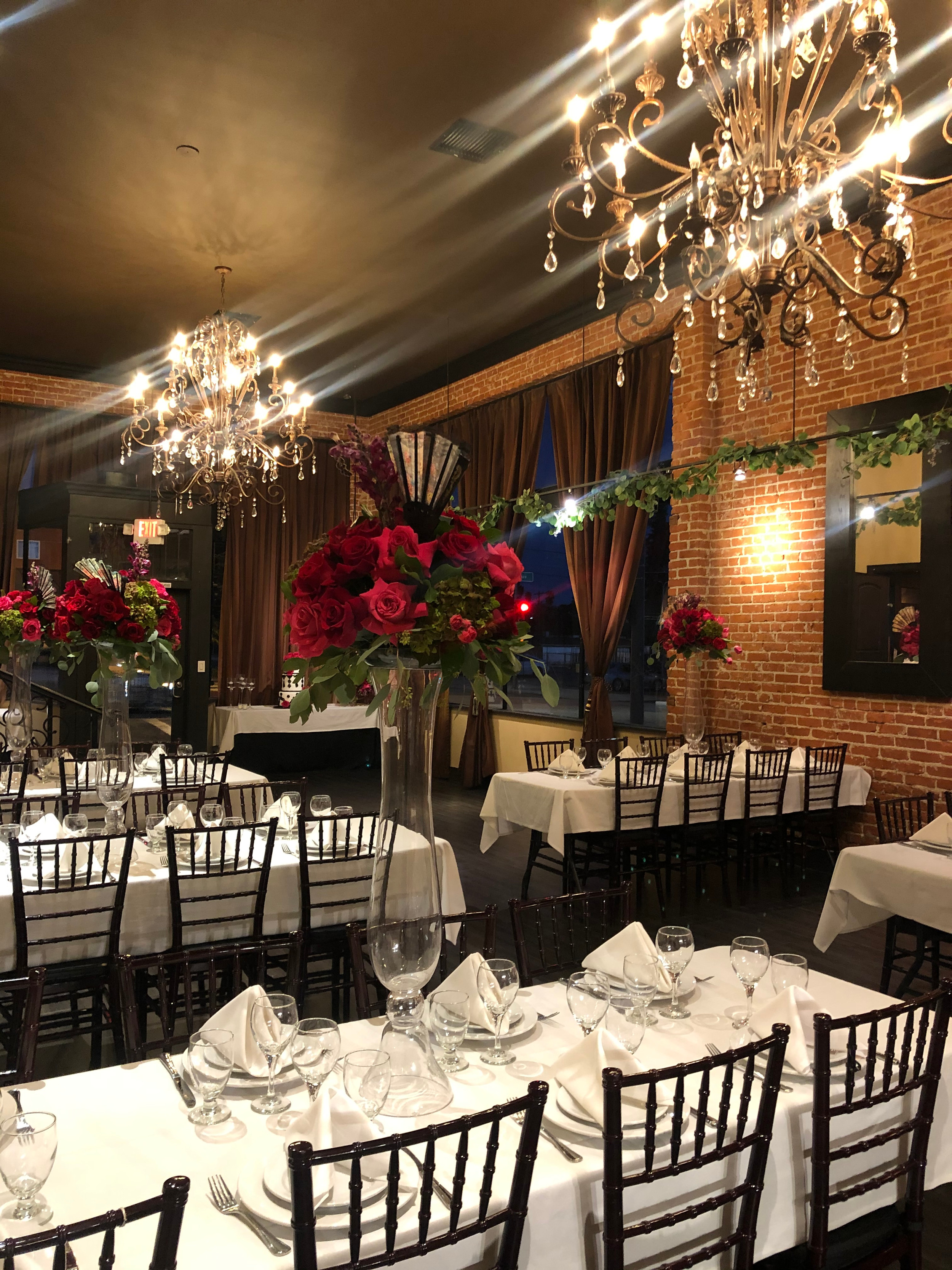 Pinocchio's Pizza private dining 3