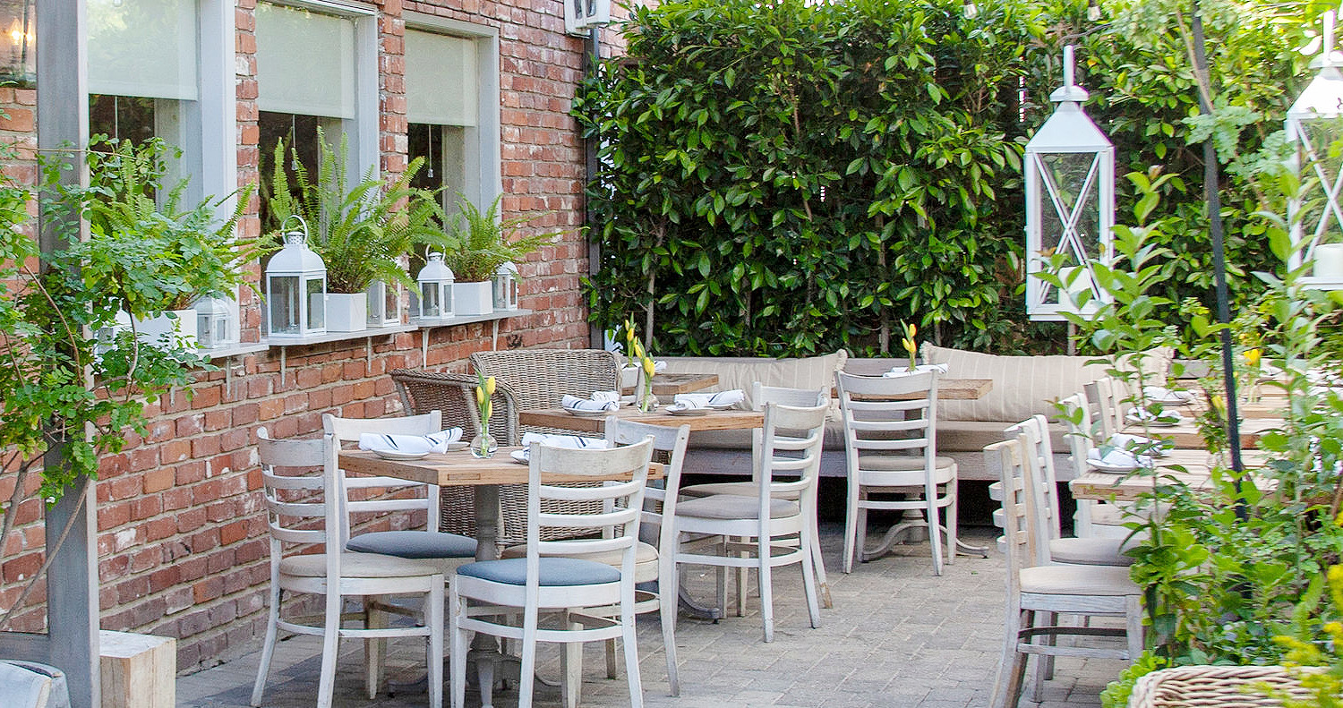 Café Amici Beverly Hills private dining 3