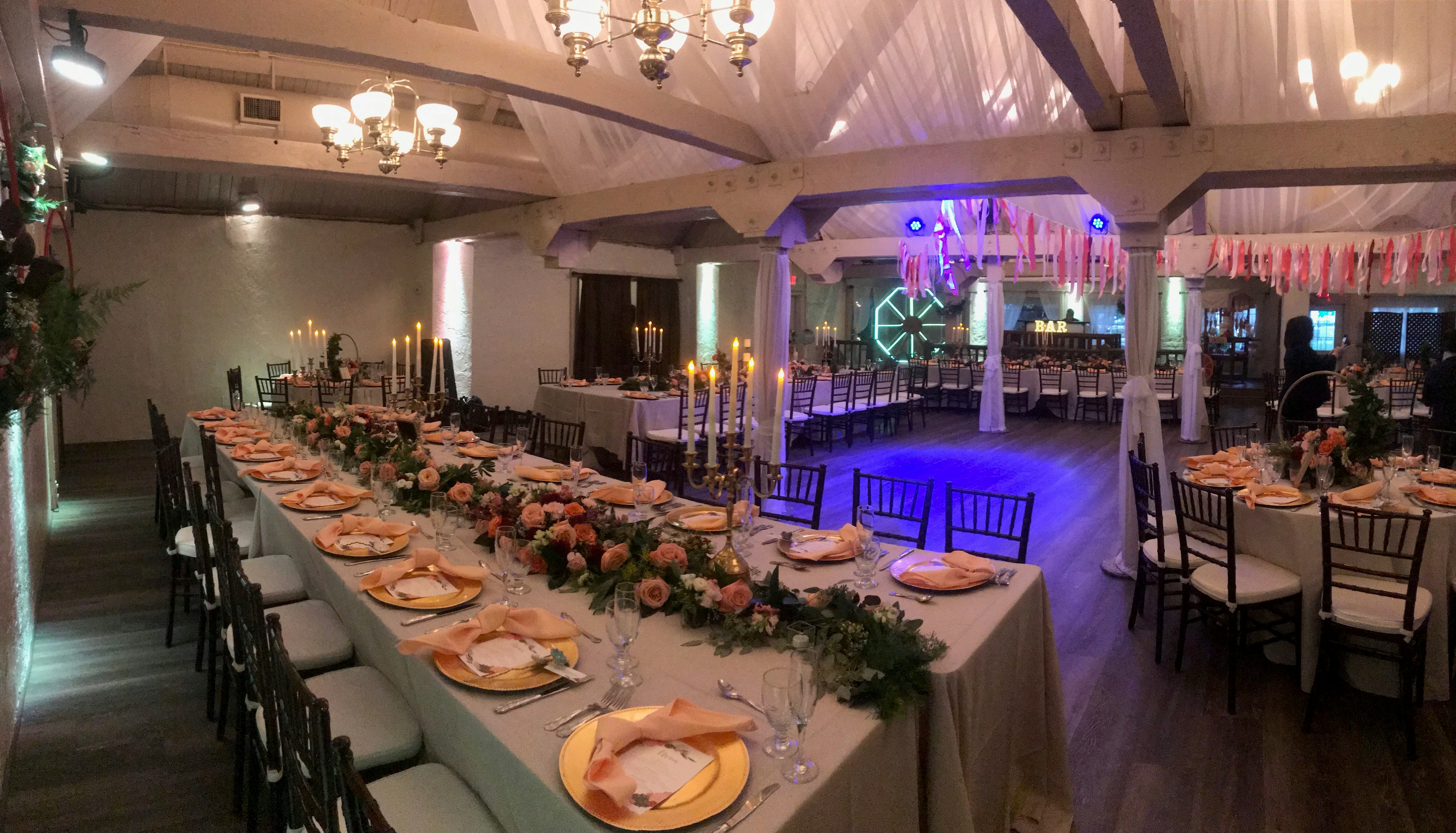 Nieuport Room at 94th Aero Squadron Restaurant